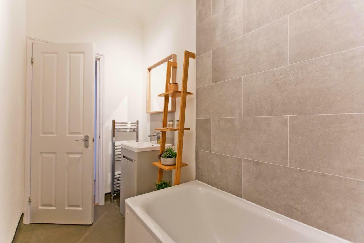 Ferienwohnung Highbury Fieldway London Exterior foto